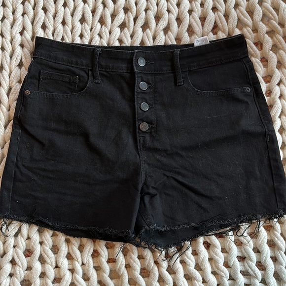 Old Navy Pants - Black Button-up High-rise Jean Shorts